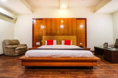 Hotel Mandakini Plaza Kanpur Exterior foto
